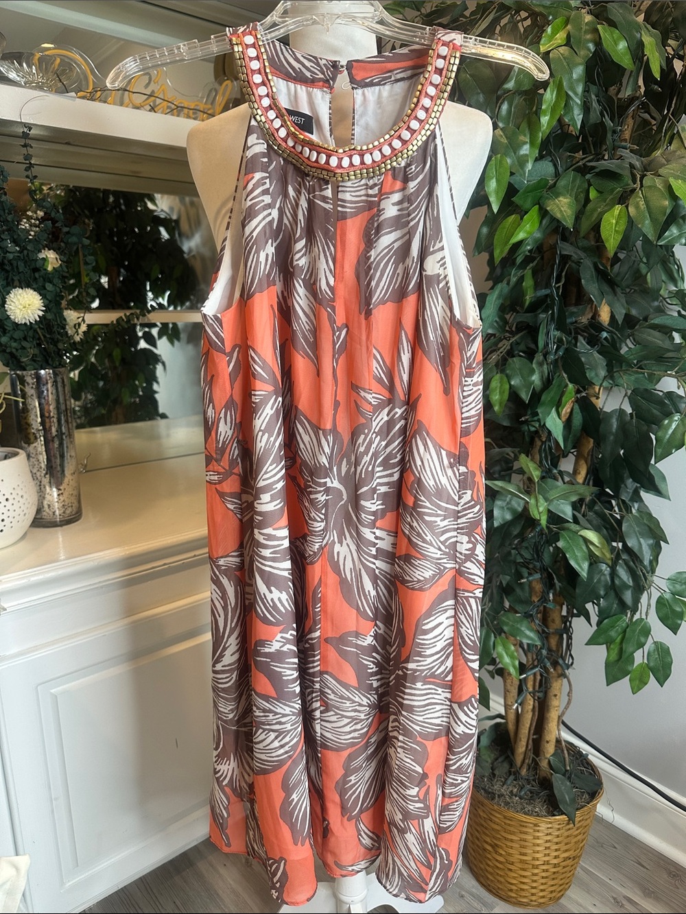 GUC Nine West Coral and Taupe Floral Maxi Dress with Embellished Neckline, 10
